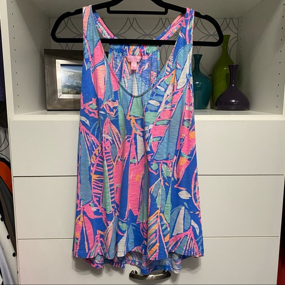 Lilly Pulitzer Tops - Lilly Pulitzer sails & surf tank top